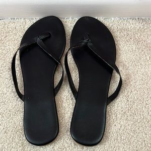 Black flip flop